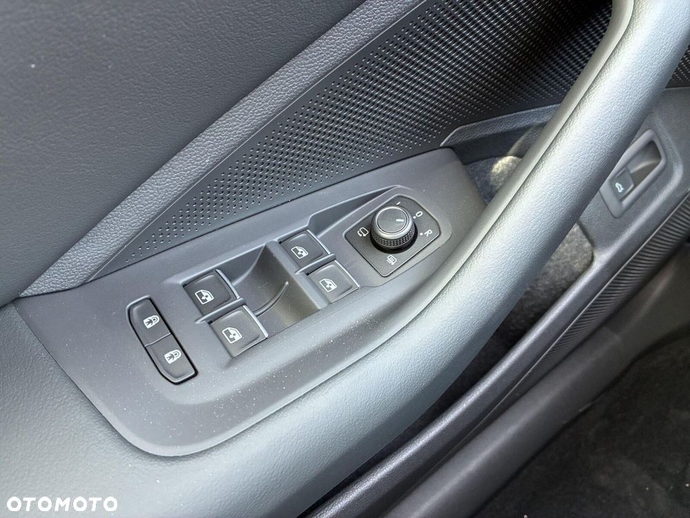 Volkswagen Passat - 23