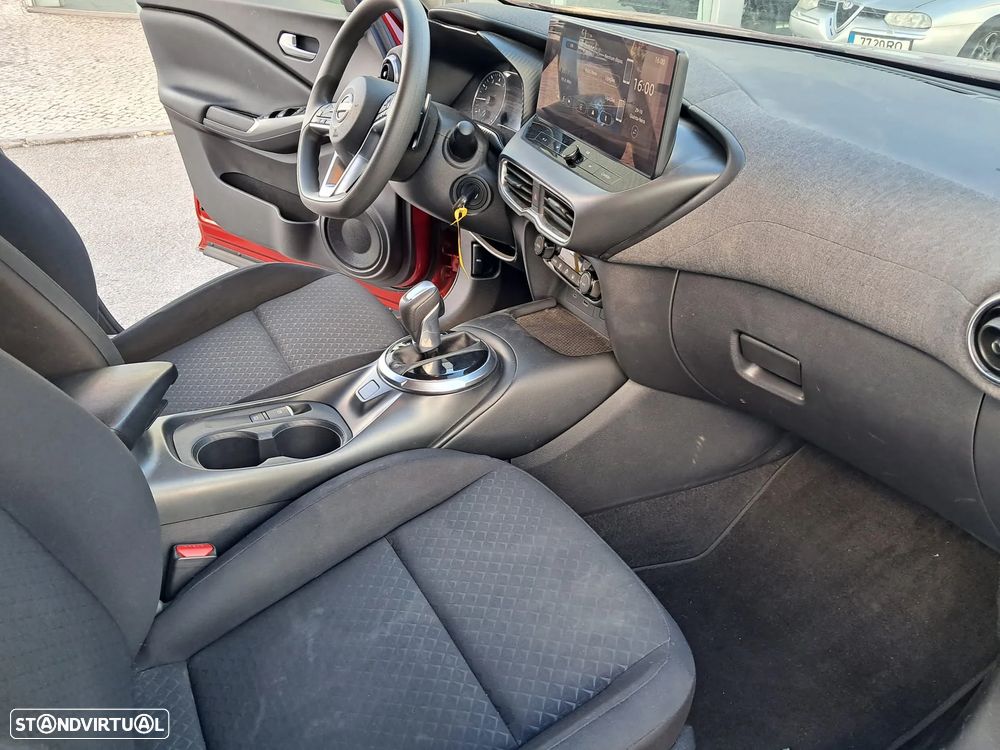 Nissan Juke 1.0 DIG-T Acenta DCT - 10