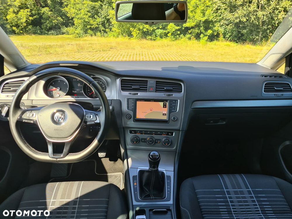Volkswagen Golf 2.0 TDI (BlueMotion Technology) Comfortline - 15