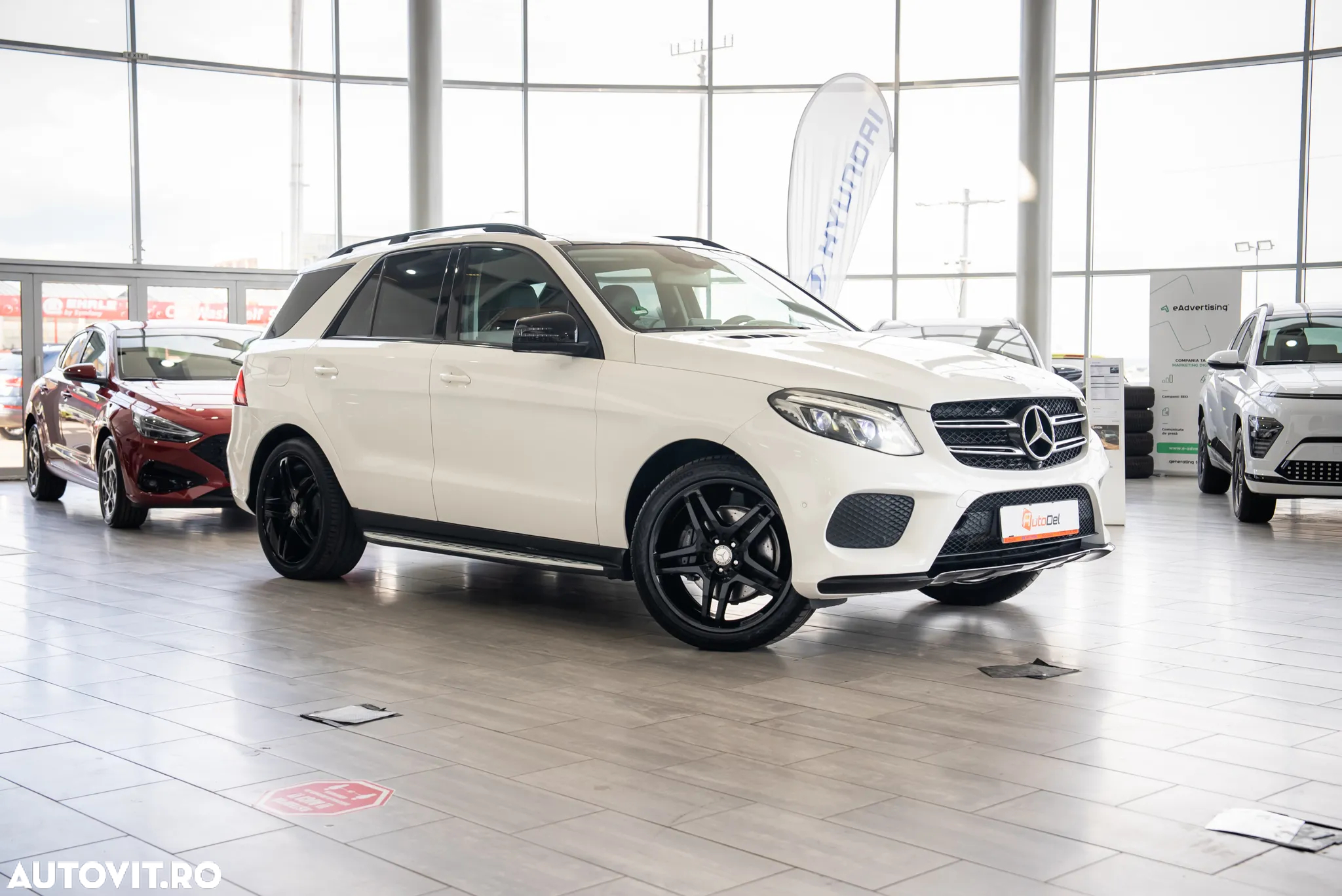 Mercedes-Benz GLE 350 d 4Matic 9G-TRONIC AMG Line - 29