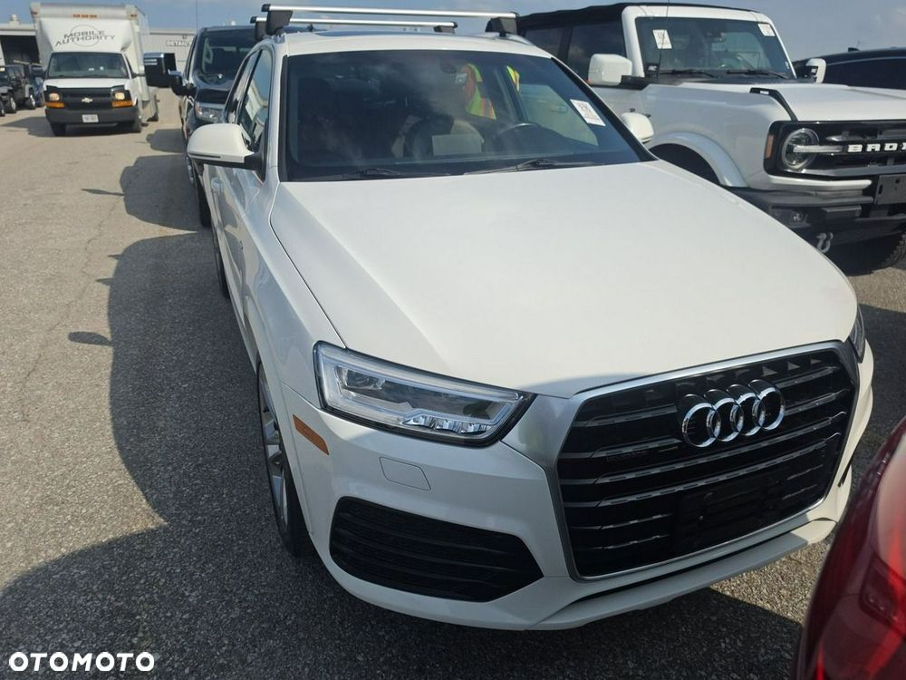 Audi Q3 2.0 TFSI Quattro S tronic - 2