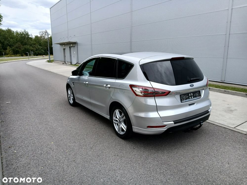 Ford S-Max 2.0 TDCi Titanium PowerShift - 4