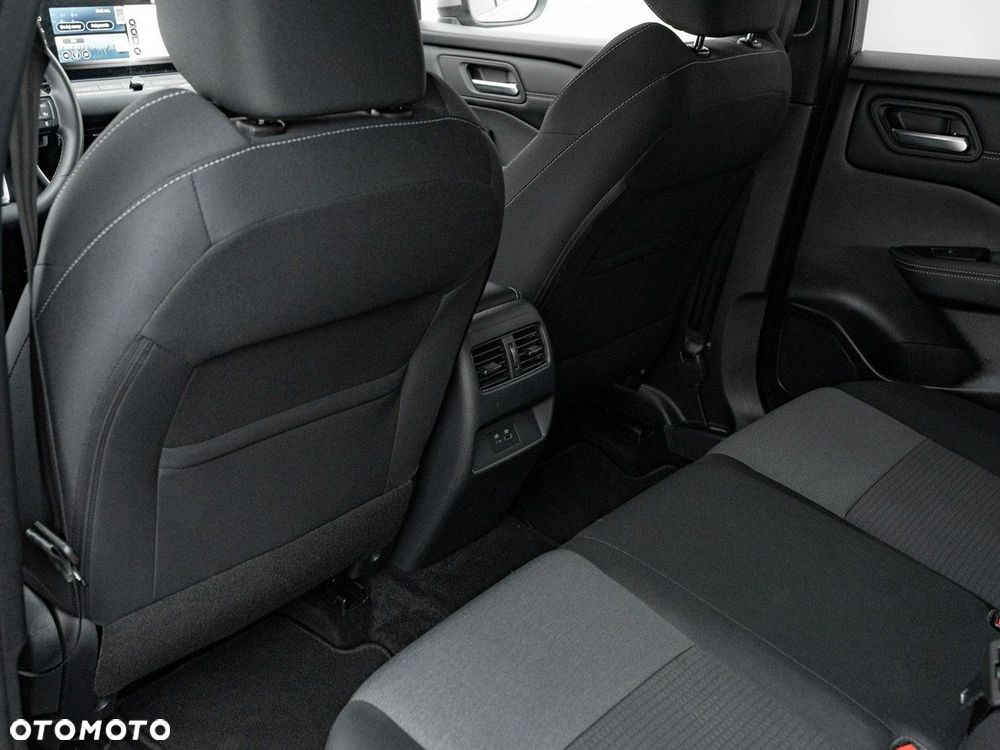 Nissan Qashqai - 27