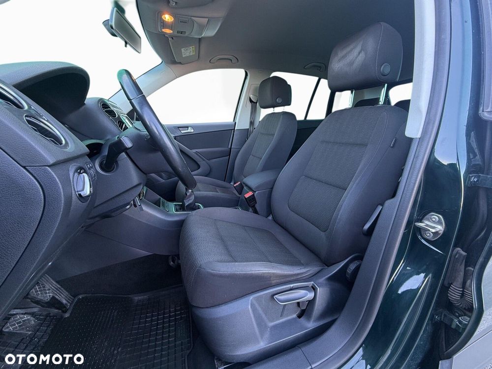 Volkswagen Tiguan - 25