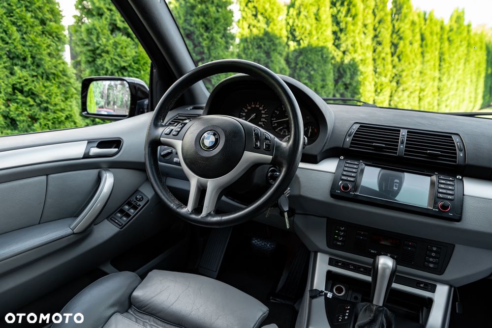 BMW X5 3.0 i - 29