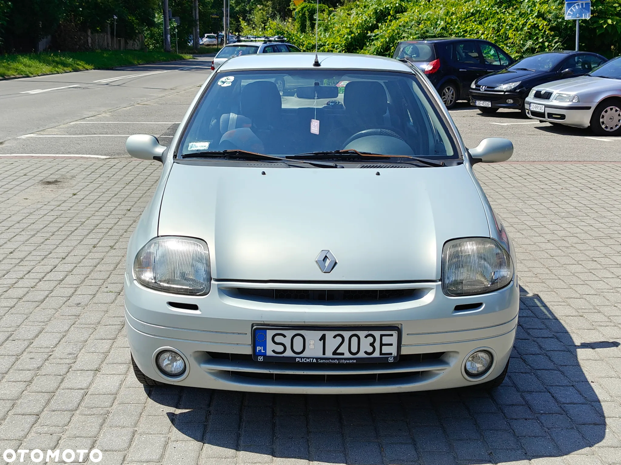 Renault Thalia 1.4 RT 16V - 12