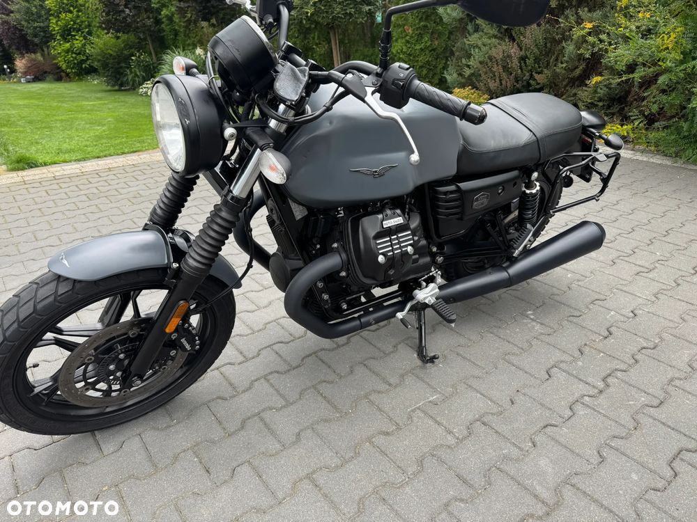 Moto Guzzi V7 - 11