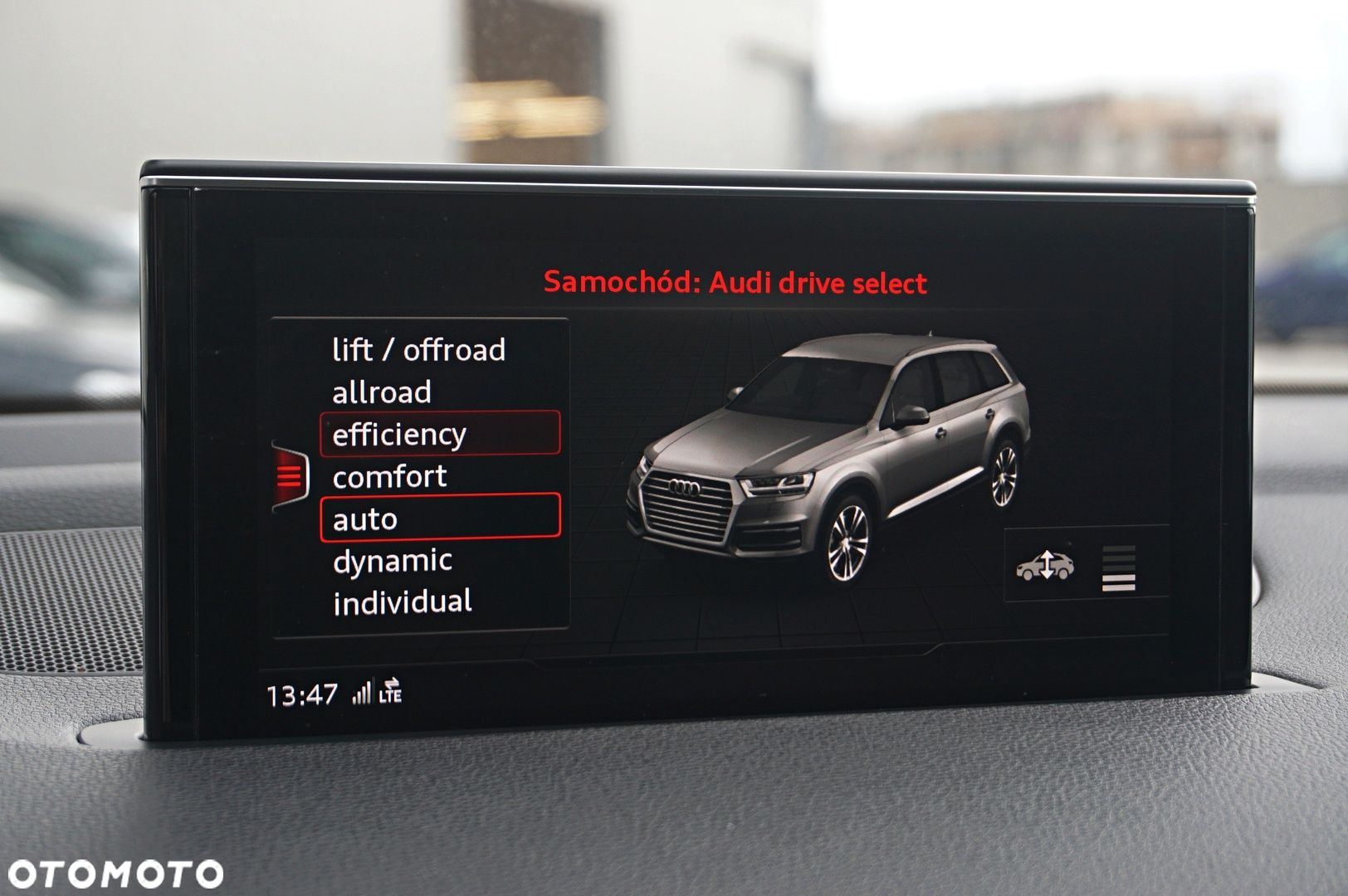 Audi SQ7 - 21