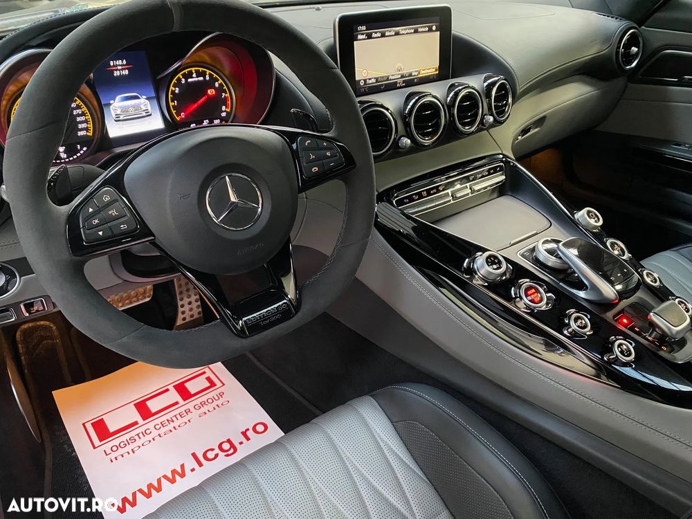 Mercedes-Benz AMG GT - 12