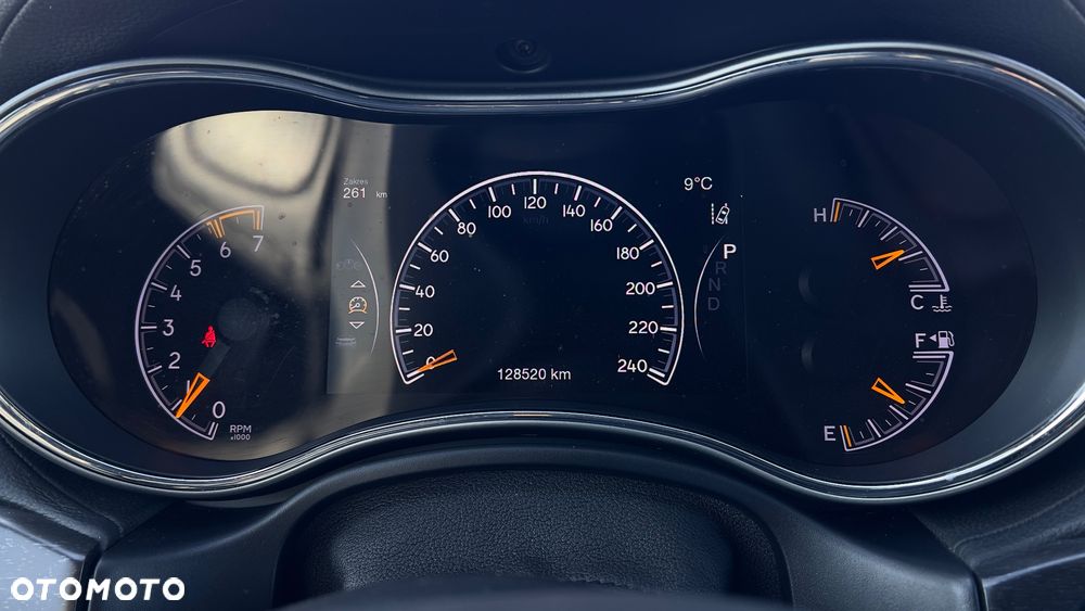 Jeep Grand Cherokee 5.7 V8 HEMI Summit - 17