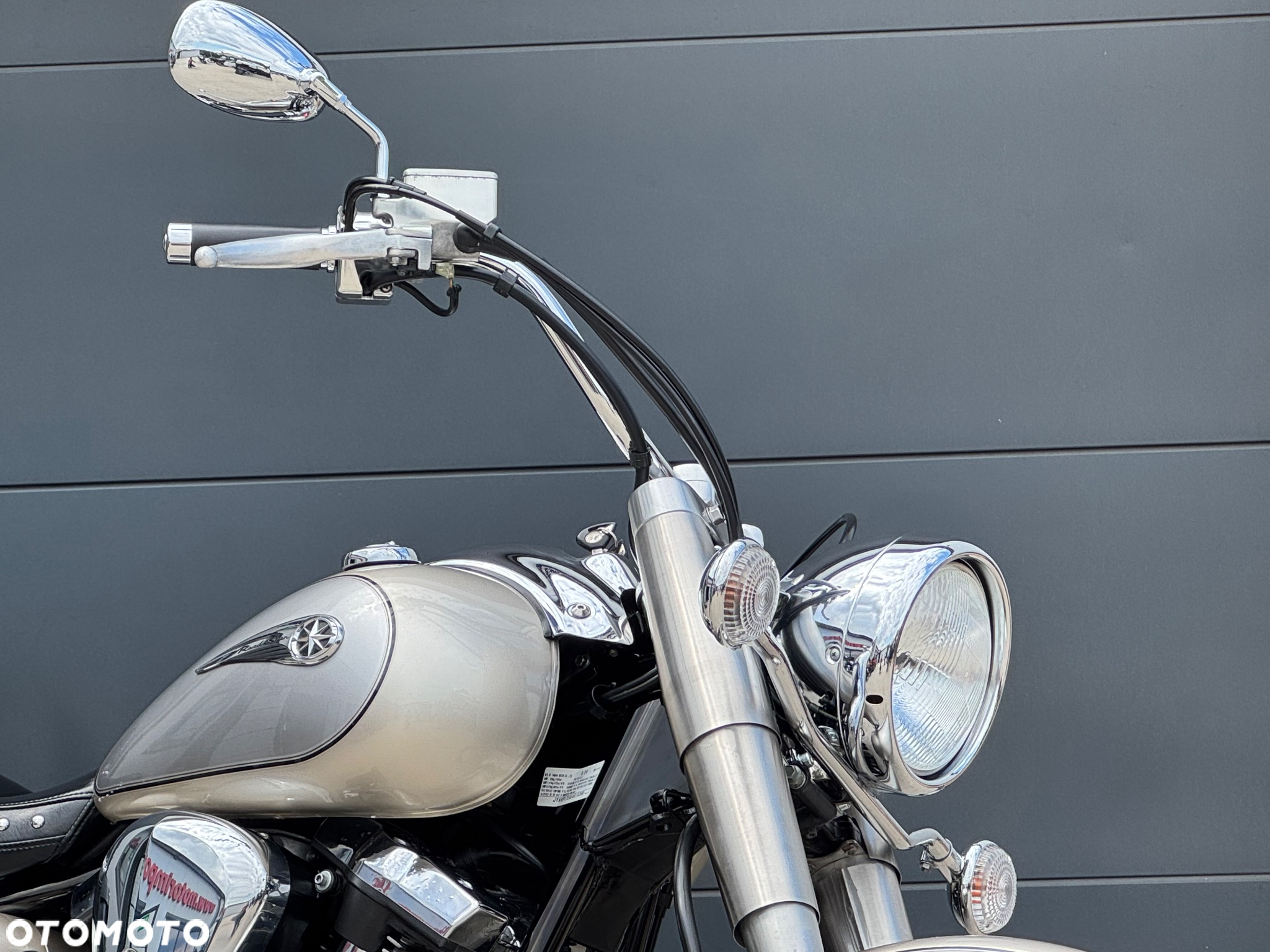Yamaha Road Star - 3
