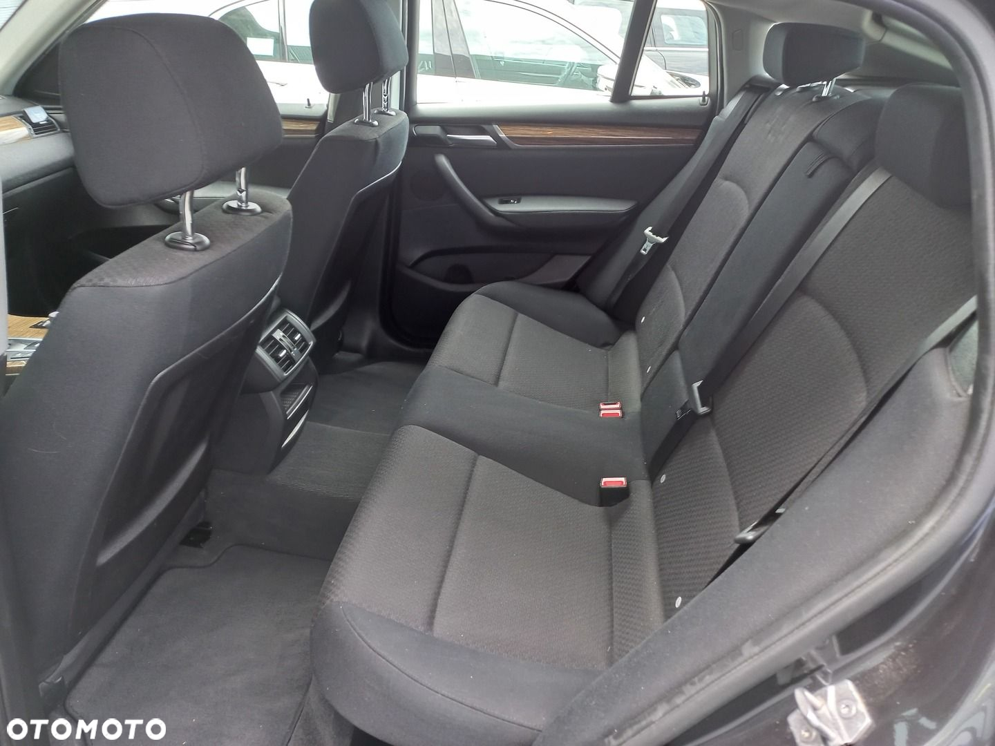 BMW X4 xDrive20d - 8
