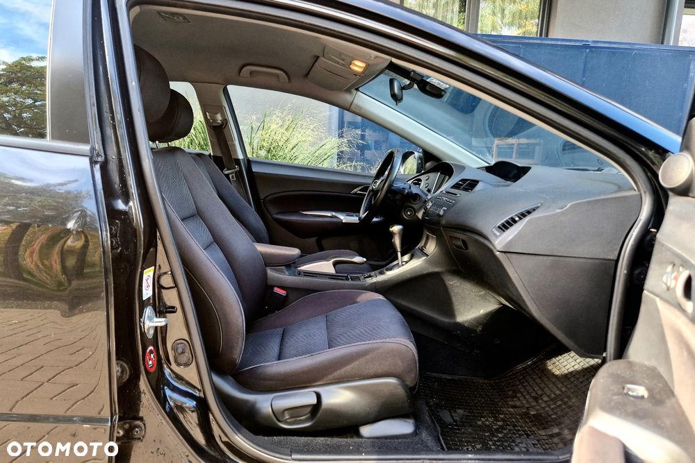 Honda Civic 1.8 Sport - 10