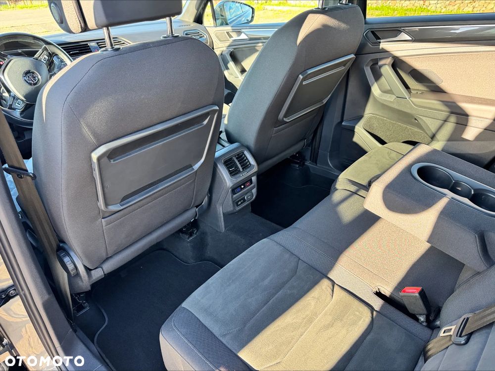 Volkswagen Tiguan Allspace - 9