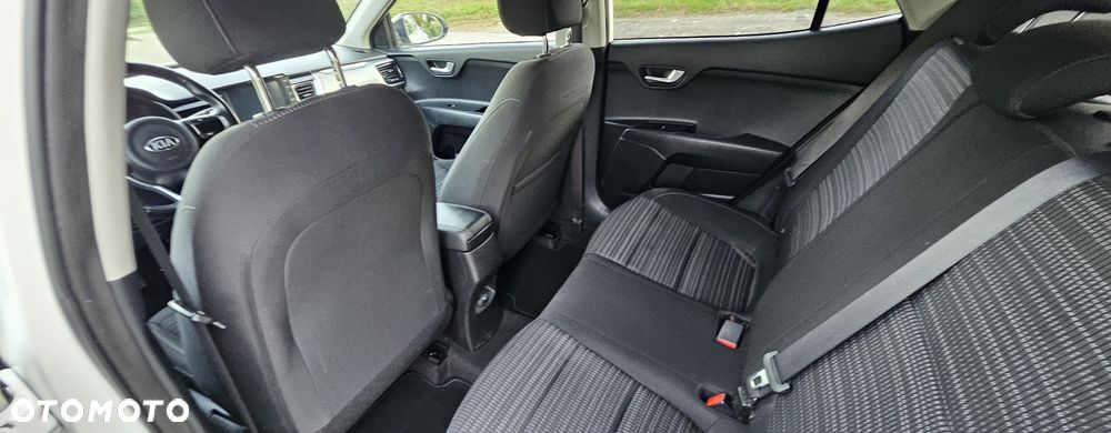 Kia Stonic 1.2 Dream-Team Edition - 17