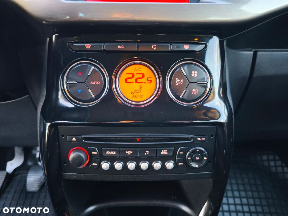 Citroën C3 1.6 HDi Exclusive Euro5 - 22