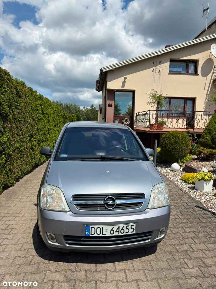 Opel Meriva 1.8 Cosmo - 3