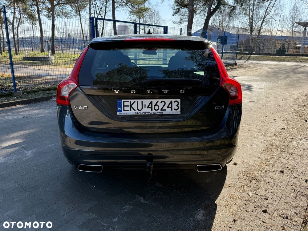 Volvo V60 D4 Drive-E Kinetic - 18