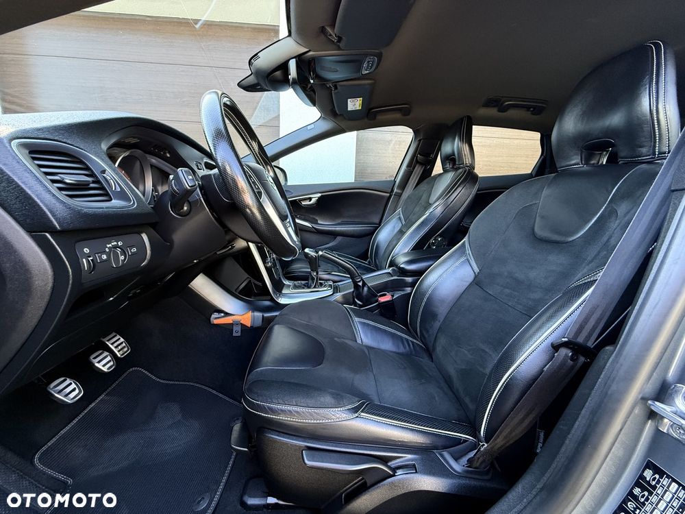 Volvo V40 D2 RDesign - 14
