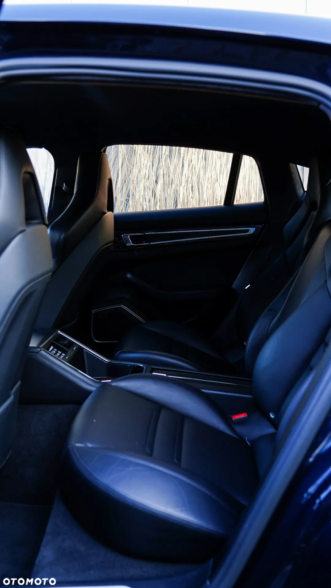 Porsche Panamera Turbo - 30