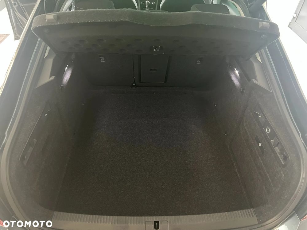 Skoda Superb 2.0 TDI SCR Style DSG - 29