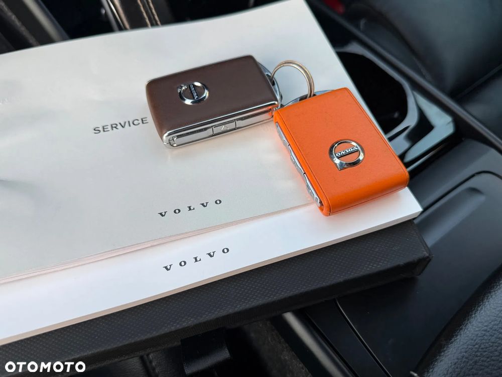 Volvo XC 40 T3 R-Design - 37