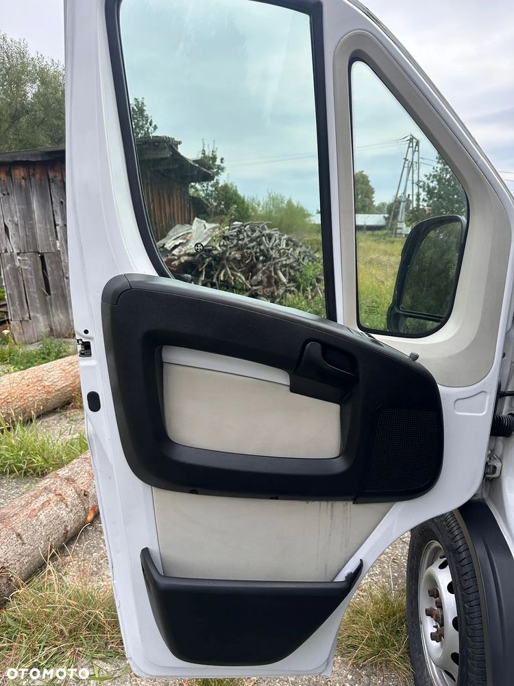 Fiat Ducato Maxi KONTENER+ CHŁODNIA THERMO KING 3.0 Multijet 180kM, manual 2015 rok WEBASTO - 37