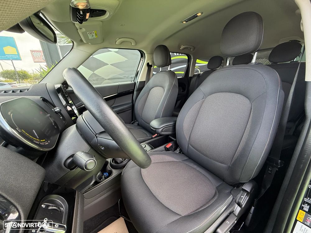 MINI Countryman Cooper SE ALL4 Auto - 18