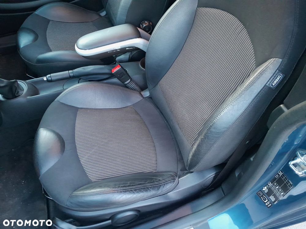 MINI Cooper 50 Camden - 12