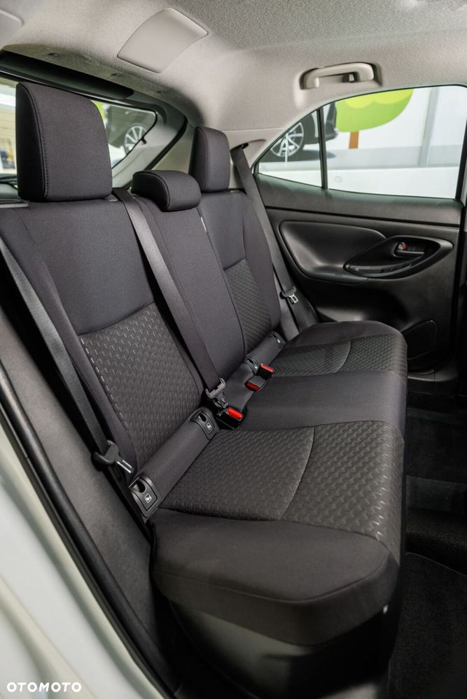 Toyota Yaris Cross Hybrid 1.5 Comfort - 31