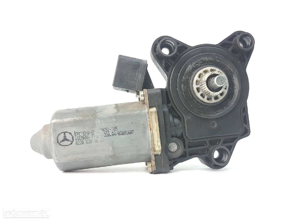 MOTOR ELEVADOR FRENTE ESQUERDO MERCEDES CLASE C (W203) BERLINA 200 CDI (203.004) - 1