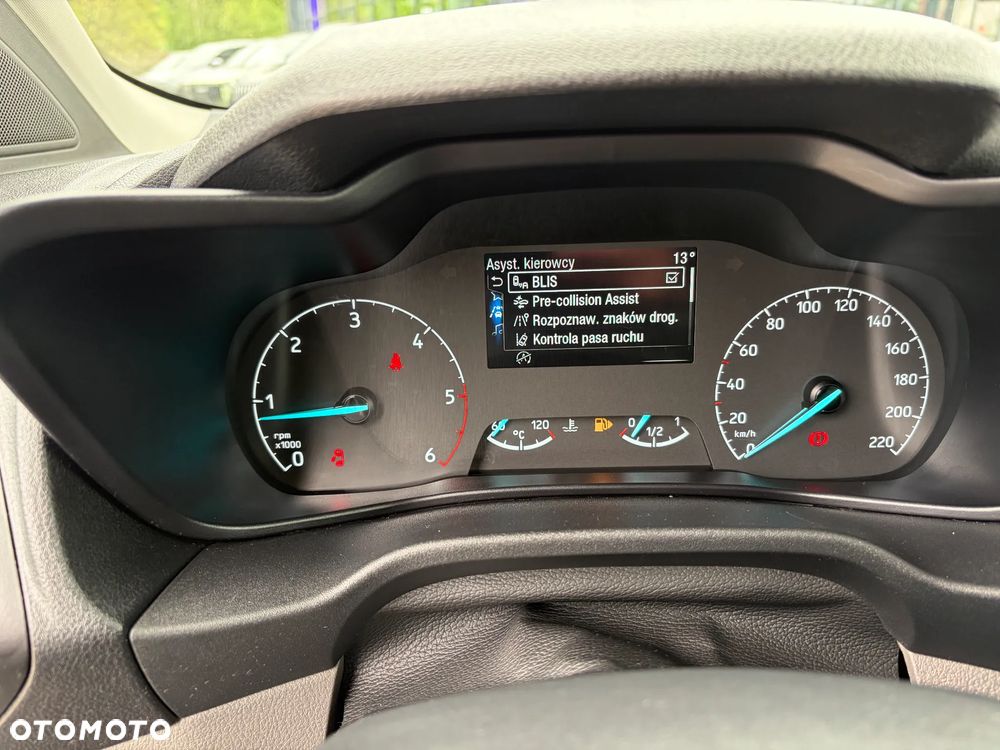 Ford Transit Connect - 15