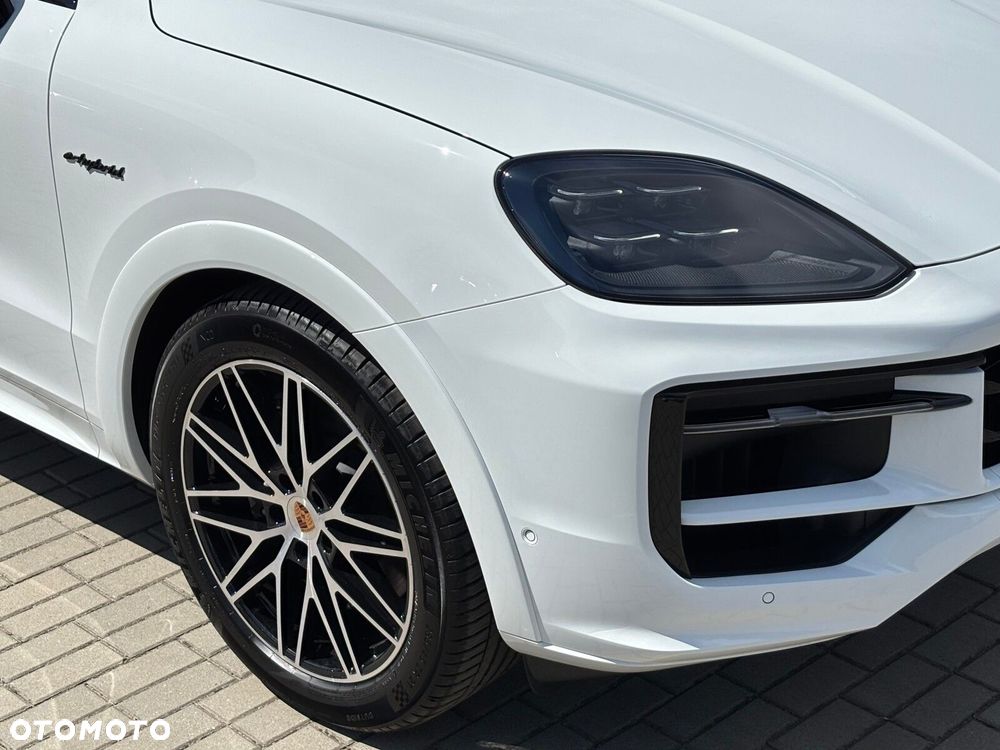 Porsche Cayenne - 18