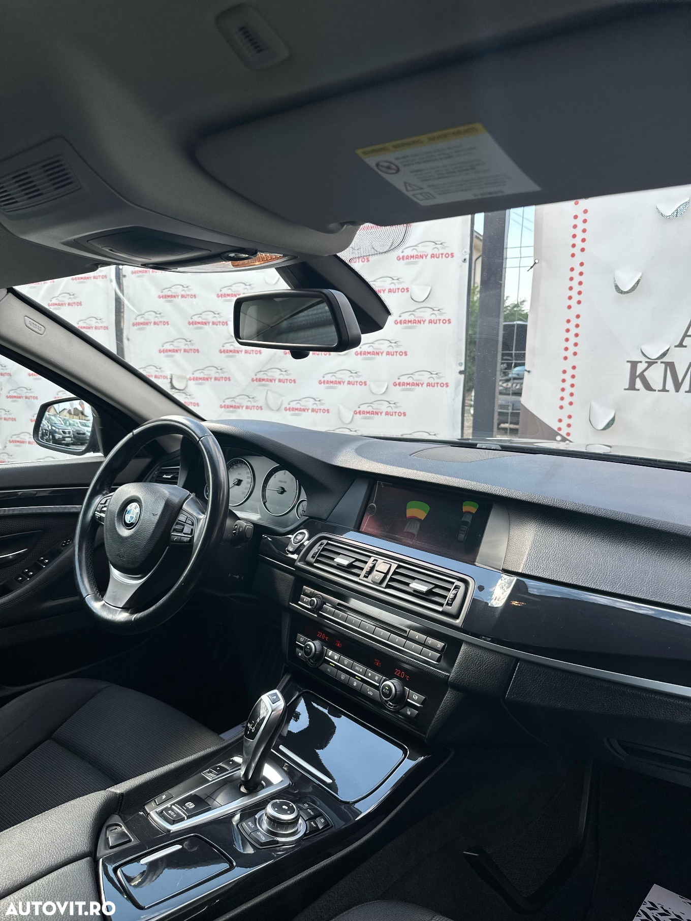 BMW Seria 5 520d Touring Aut. Modern Line - 13