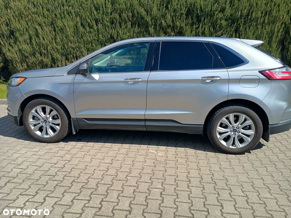 Ford Edge ver-2-0-ecoblue-bi--turbo-4x4-titanium - 6