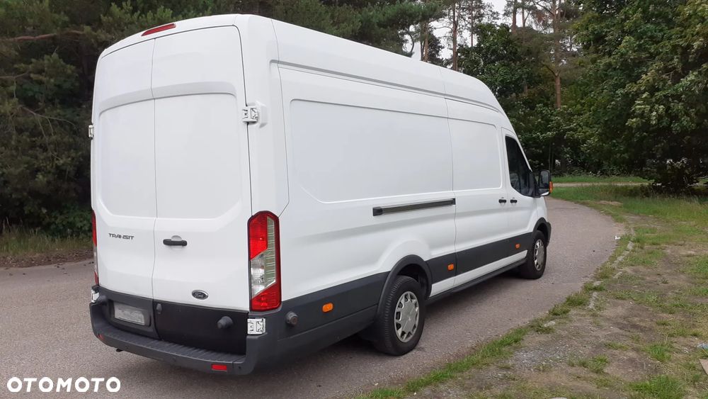 Ford Transit - 9