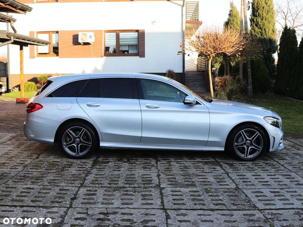 Mercedes-Benz Klasa C 220 d 9G-TRONIC AMG Line - 16