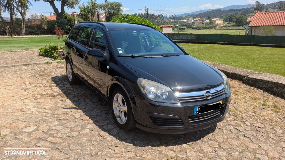 Opel Astra 1.3 CDTI Enjoy EcoFLEX - 1