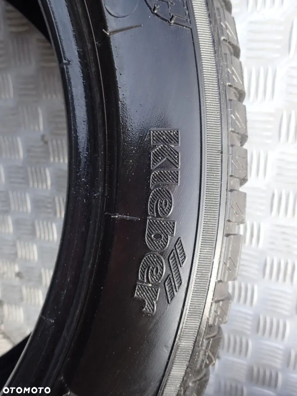 OPONY WIELOSEZONOWE KLEBER 235/45/18 6MM 2021 - 4