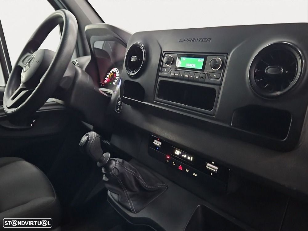 Mercedes-Benz SPRINTER DIESEL 18-24 315 CDI/37 - 9