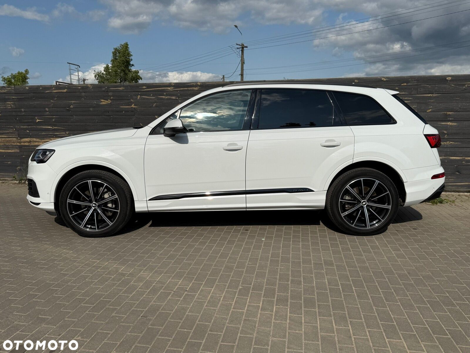 Audi Q7 - 10
