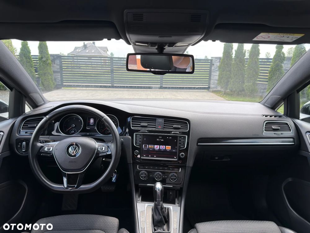 Volkswagen Golf 2.0 TDI (BlueMotion Technology) DSG Comfortline - 31