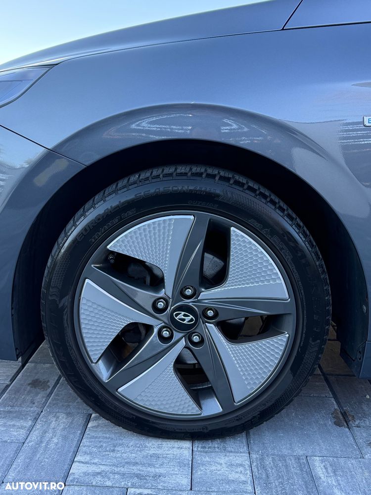 Hyundai IONIQ Hybrid 1.6 GDI Premium - 22