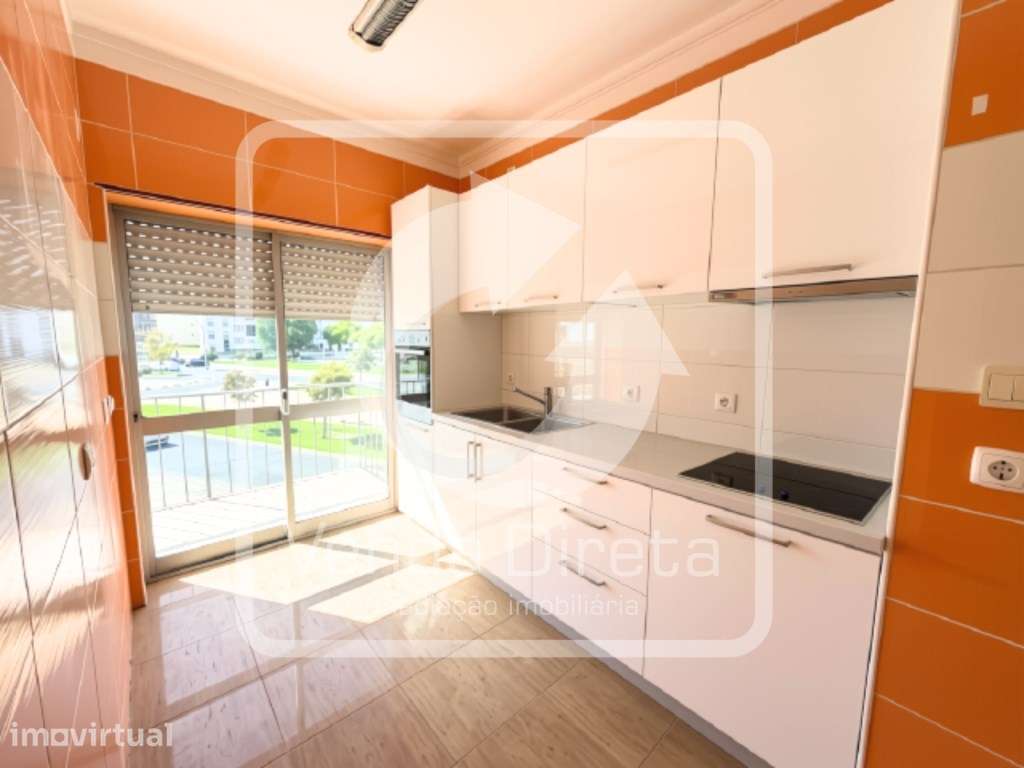 Apartamento T1 com Varanda | 1.º Andar | Vale da Amoreira, Moita - ... - Grande imagem: 4/22
