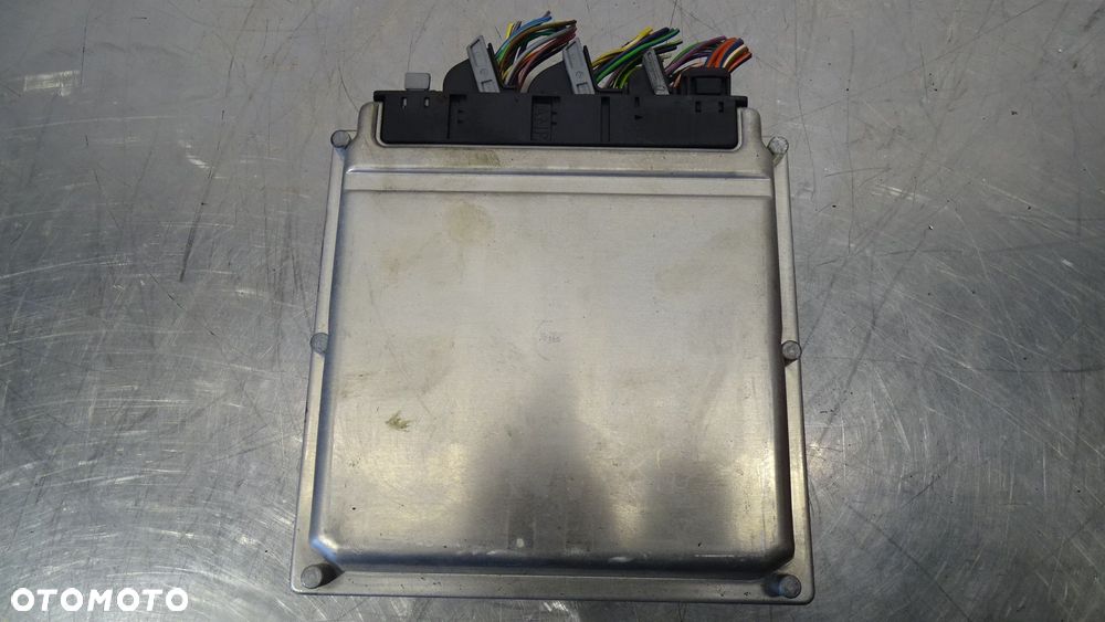 KOMPUTER SILNIKA MERCEDES-BENZ C220  0281011001 - 3