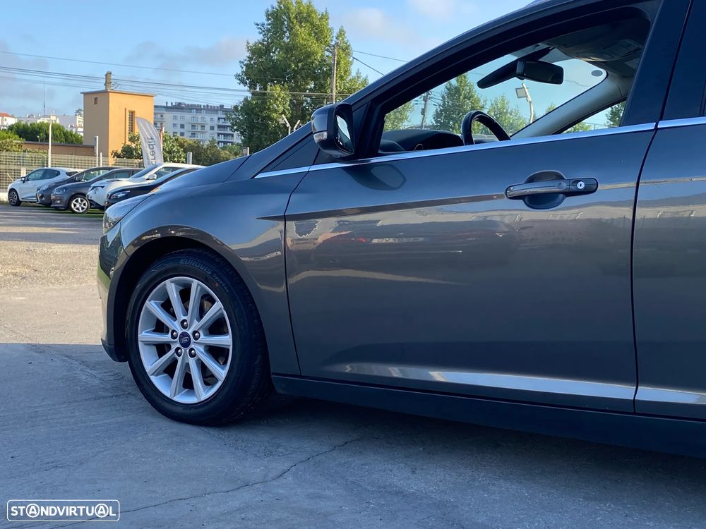 Ford Focus SW 1.0 EcoBoost Active - 5