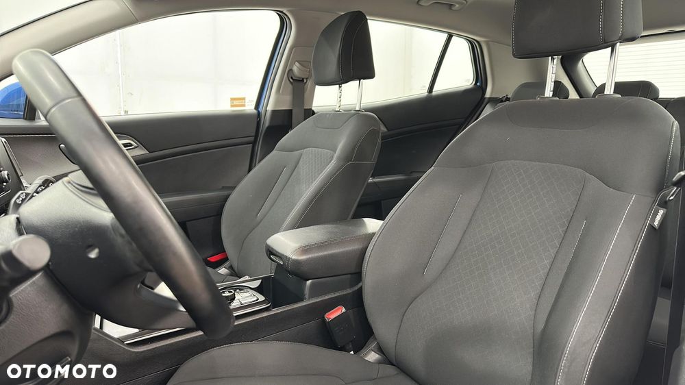 Kia Sportage 1.6 T-GDI MHEV M 2WD DCT - 12