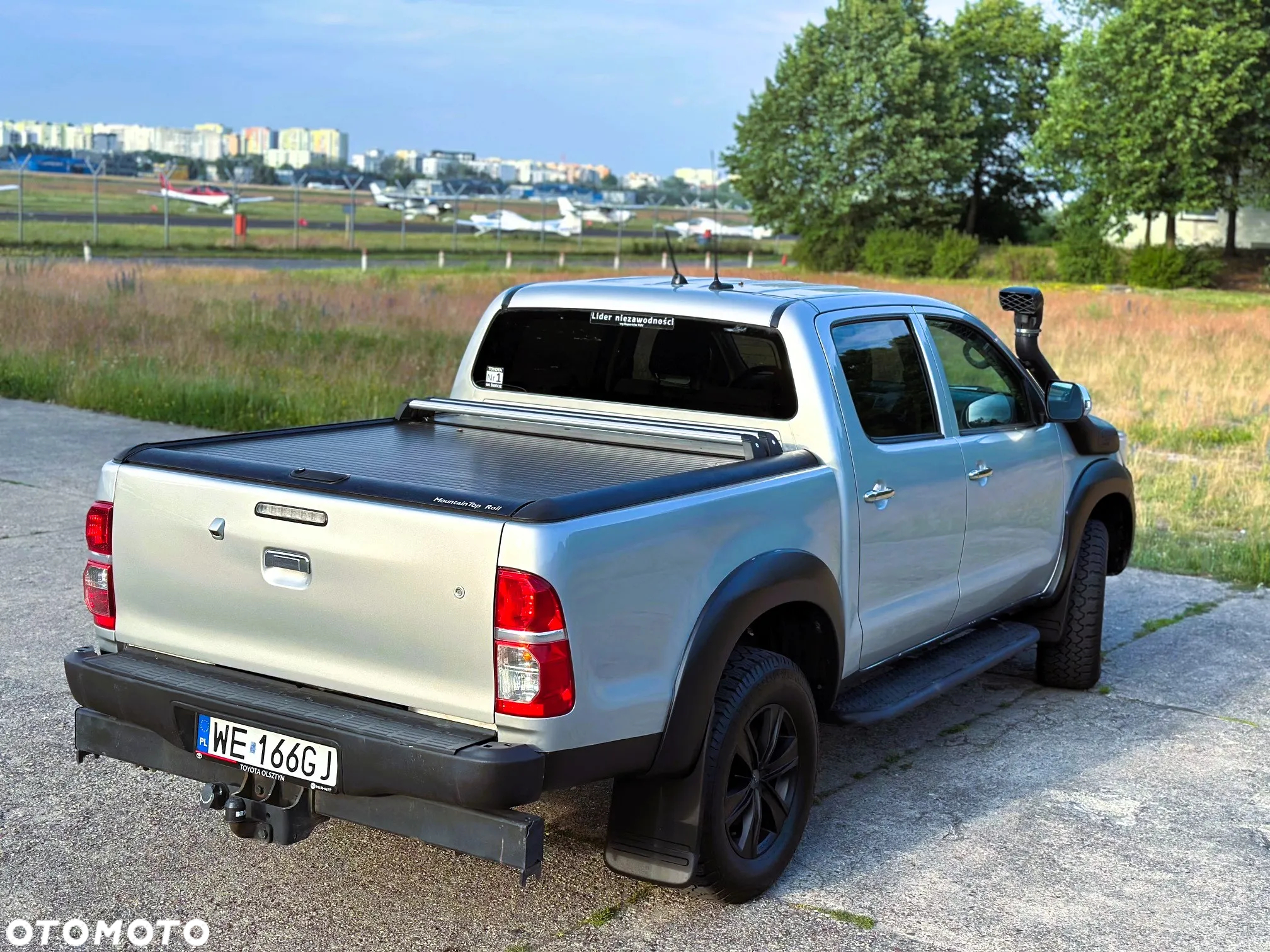 Toyota Hilux - 3