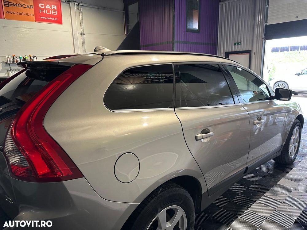 Volvo XC 60 - 4