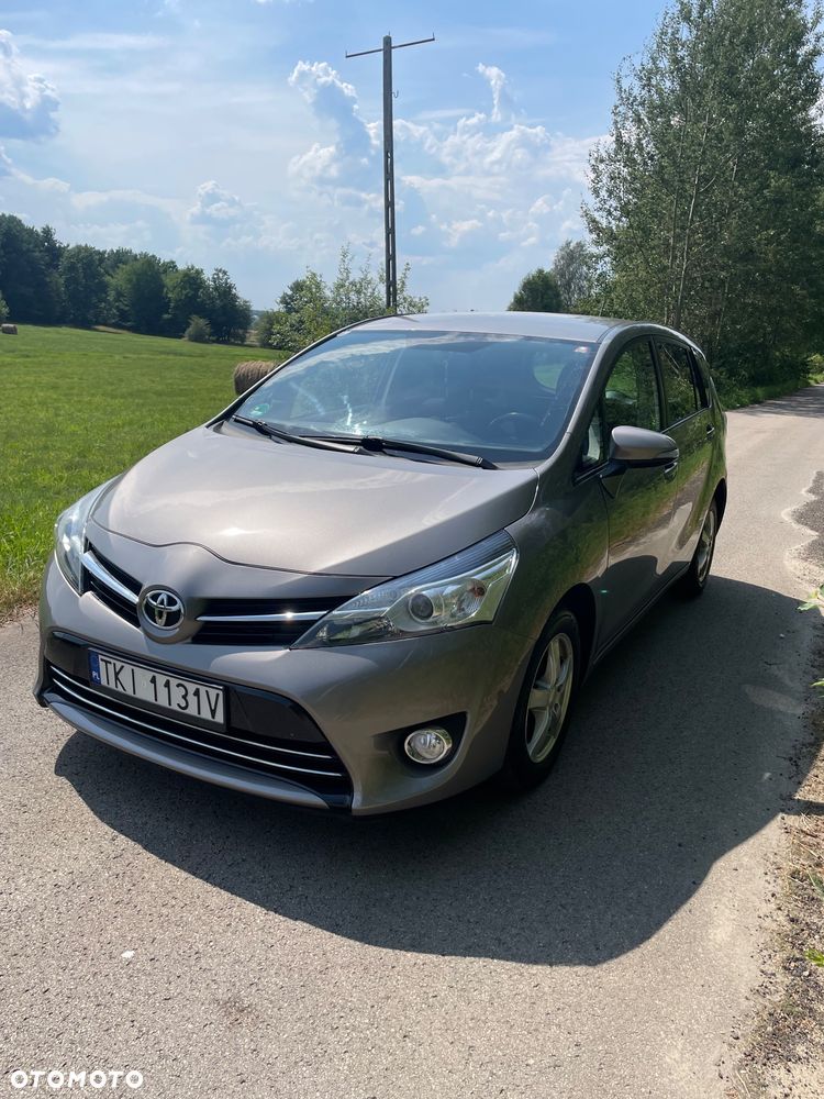 Toyota Verso 1.6 D-4D Active - 6